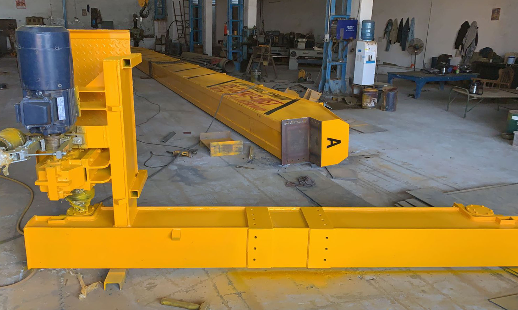 Office Furniture Manufacturers - Universal Crane Hoist & Modular Furniture